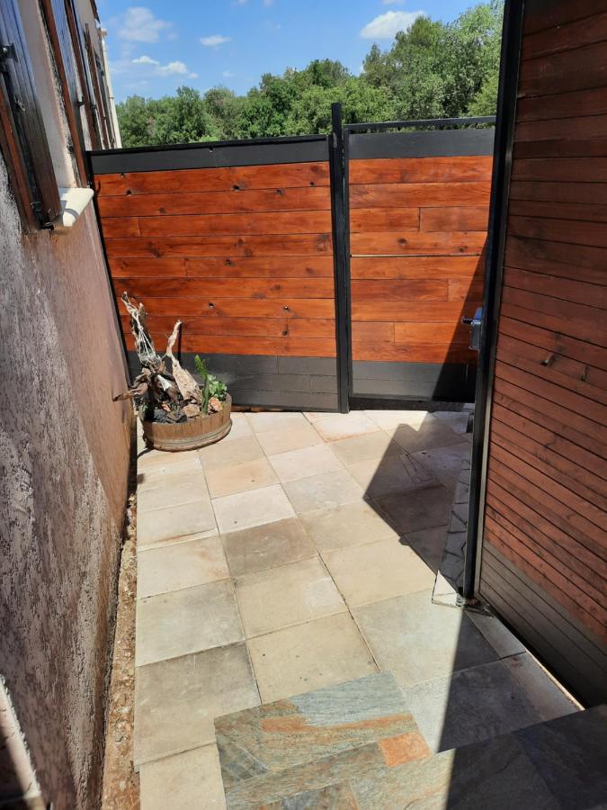 Studio Bouquet Brouzet-les-Ales Exterior foto